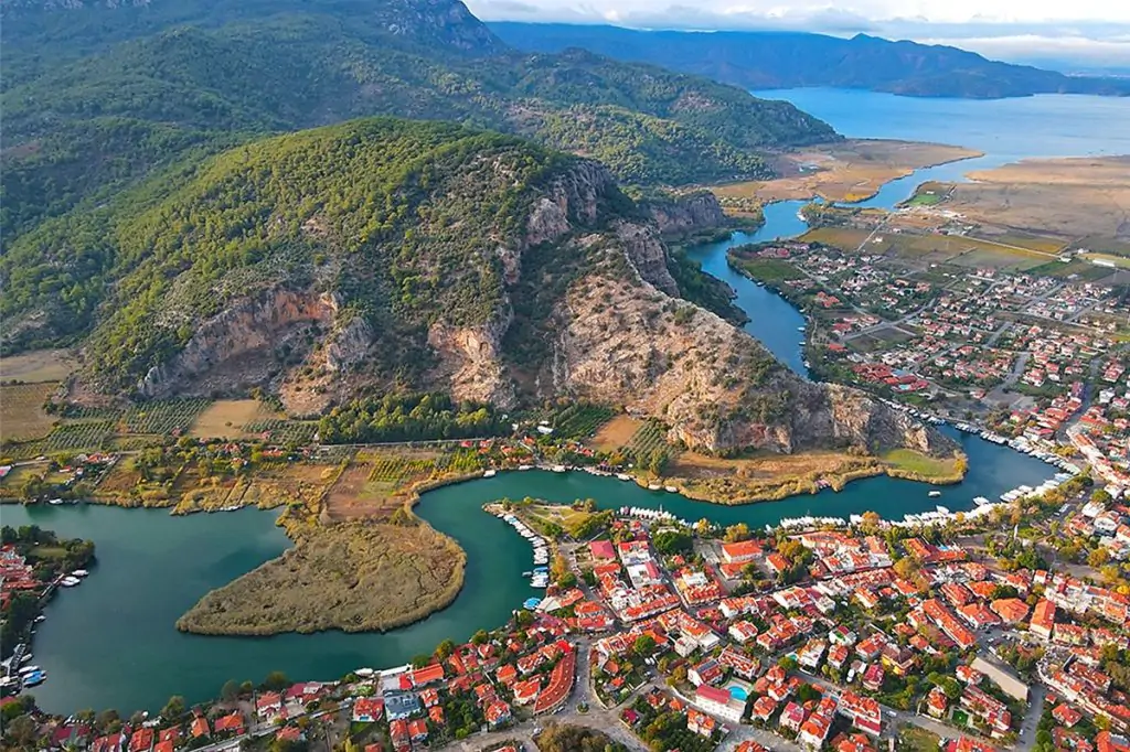 Excursie la băile de nămol Dalyan și la plaja Iztuzu din Fethiye