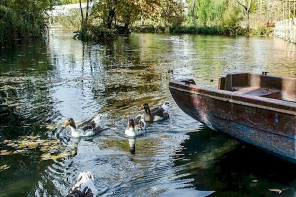 Tur privat la ruinele romane din Baalbek , Anjar &amp;amp;amp; amp; Valuga (lacuri fermecătoare)