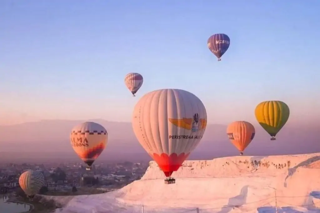 Tur cu balonul cu aer cald din Belek