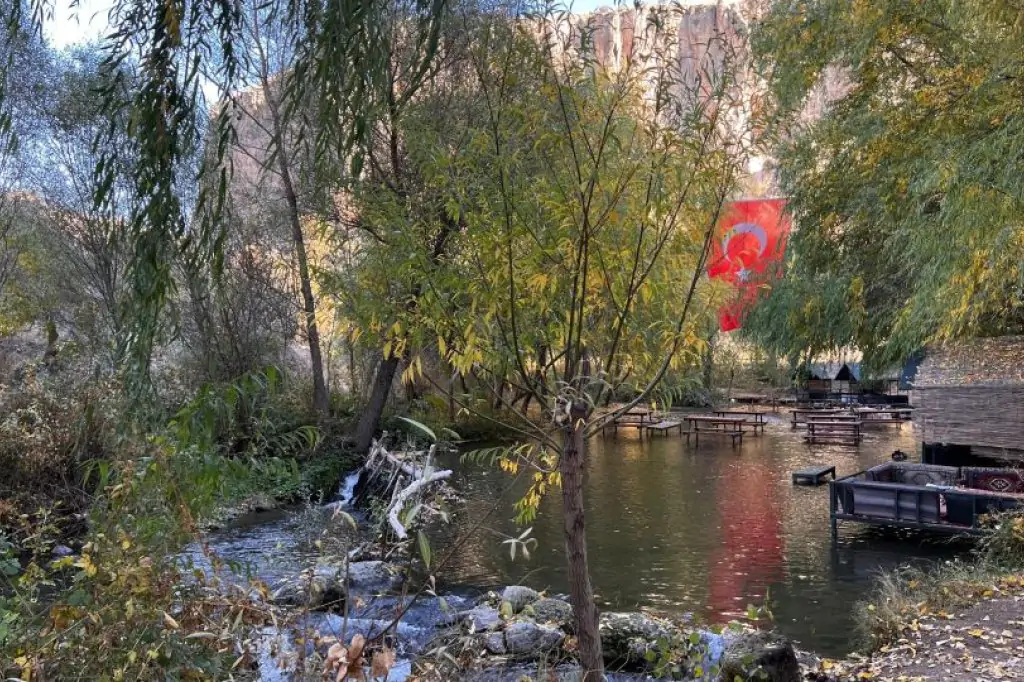 2 zile Turul Verde și Roșu Cappadocia cu prânz!