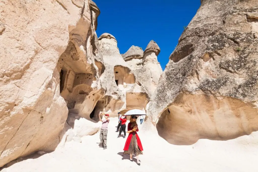 2 zile Turul Verde și Roșu Cappadocia cu prânz!