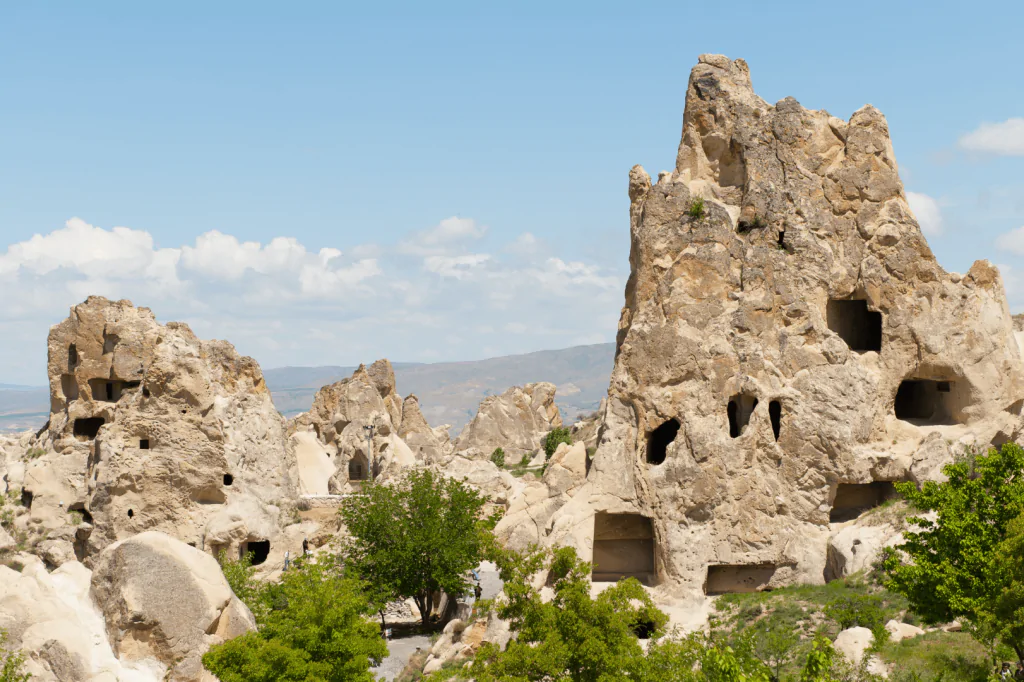 Excursie ghidată în Cappadocia Roșie cu prânz și călărie (Capadocia de Nord)