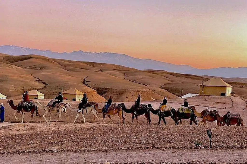 Prywatna wycieczka Agafay Desert Delight: Półdniowa ucieczka z Marrakeszu