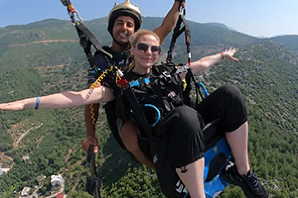 Alanya: Tandem-Paragliding über der Burg und dem Meer