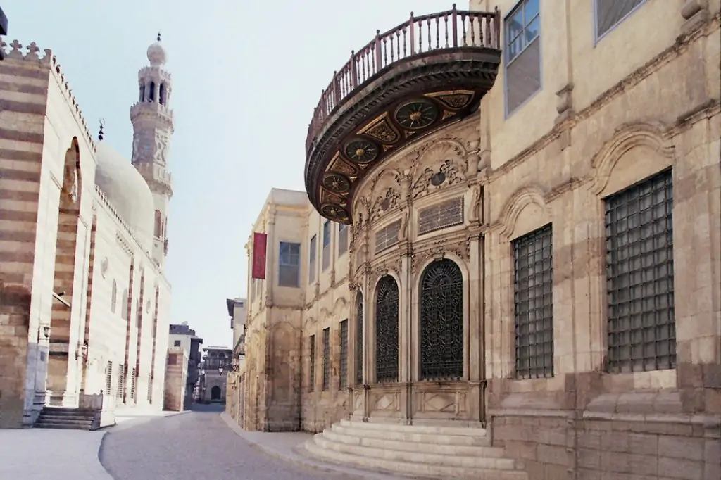 Egyptian Heritage Tour: Al-Muizz Street and Al-Azhar Park Experience