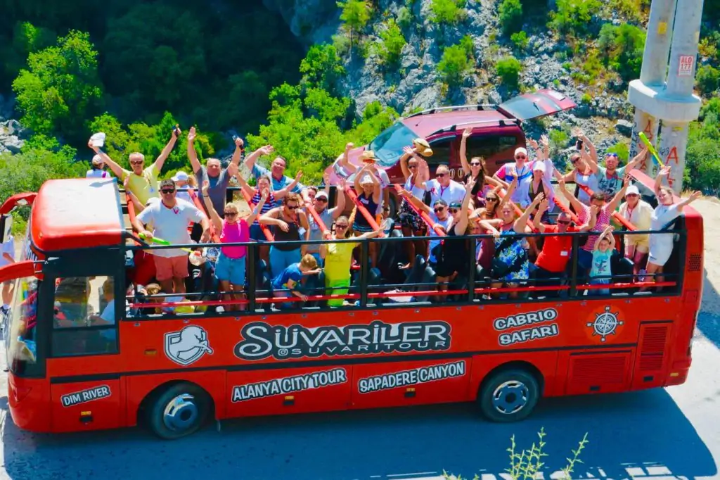 Sapadere-Schlucht-Tour mit Cabrio-Bus