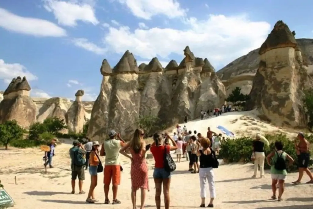 Cappadocia Red Tour Including Guide + Lunch + Transfer