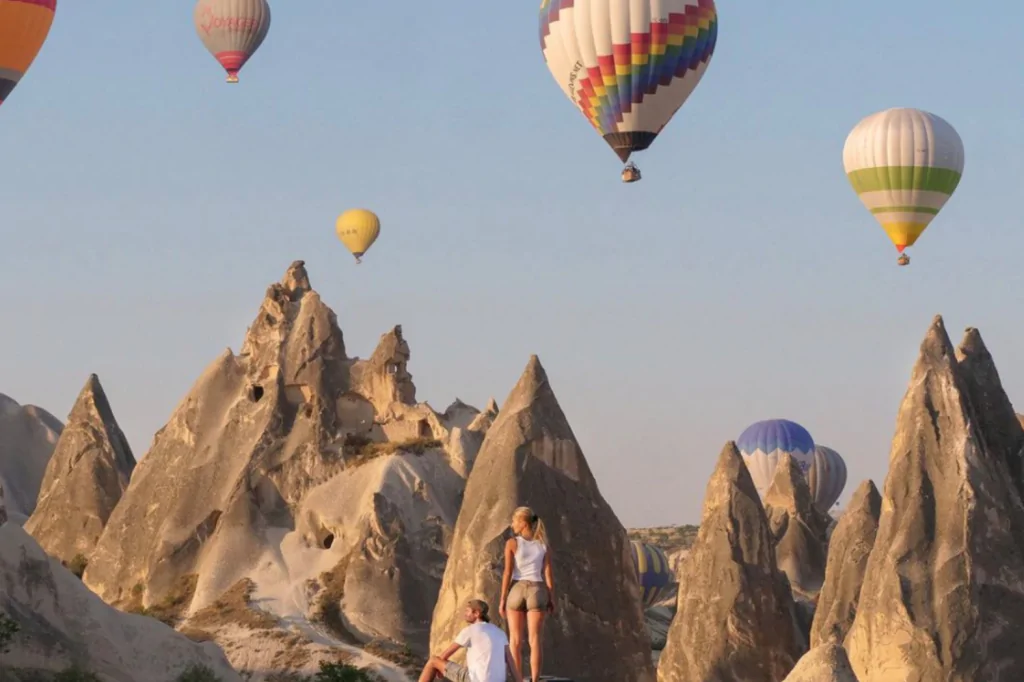 Cappadocia Jeep Safari la răsărit de soare, apus de soare sau în timpul zilei