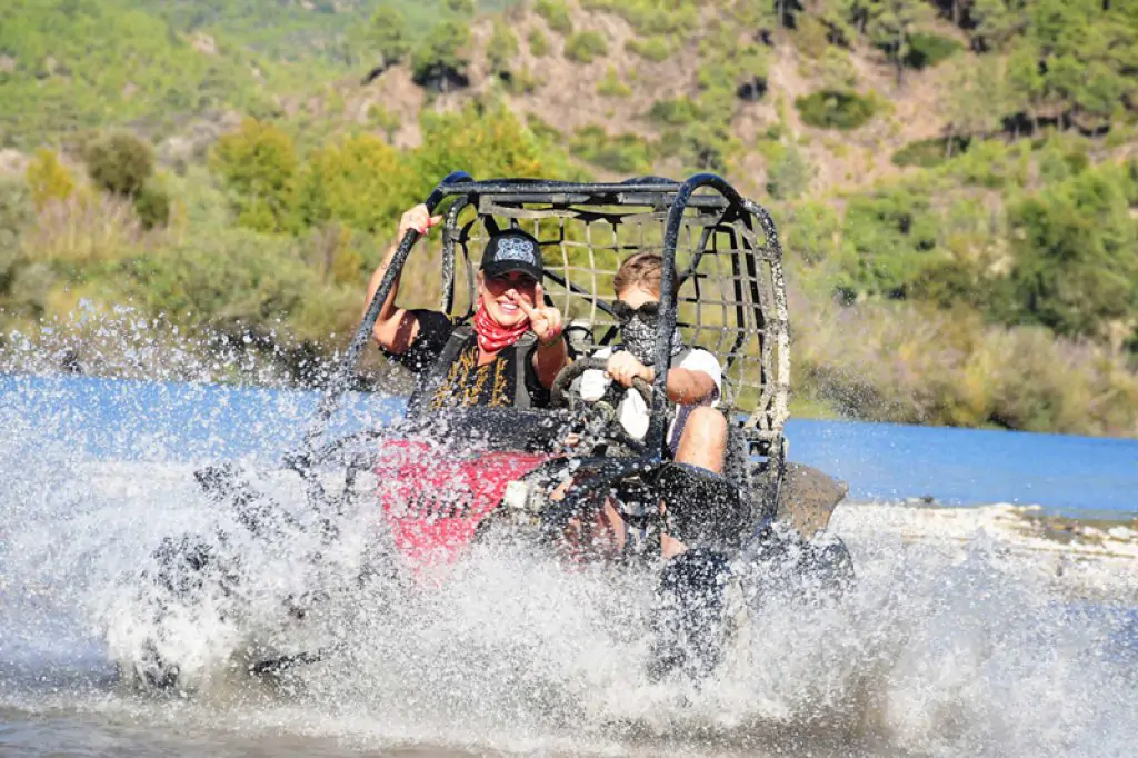 Buggy Safari w górach Taurus i nad rzeką: Przygoda pełna natury