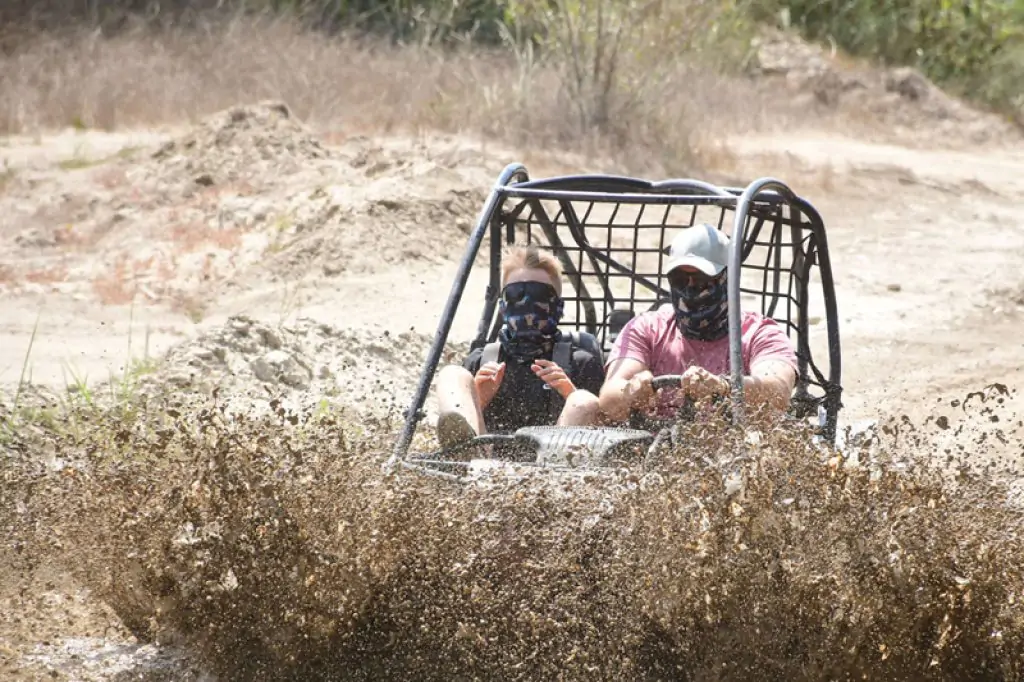 Buggy Safari în Munții Taurus și pe malul râului: O aventură plină de natură