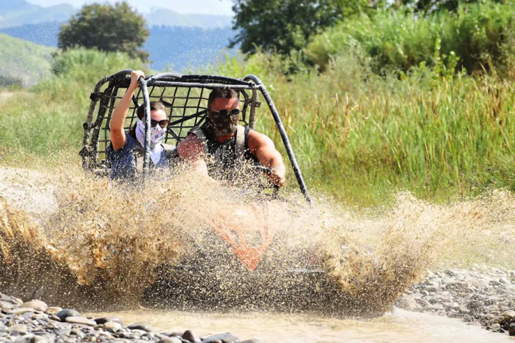 Buggy Safari w górach Taurus i nad rzeką: Przygoda pełna natury