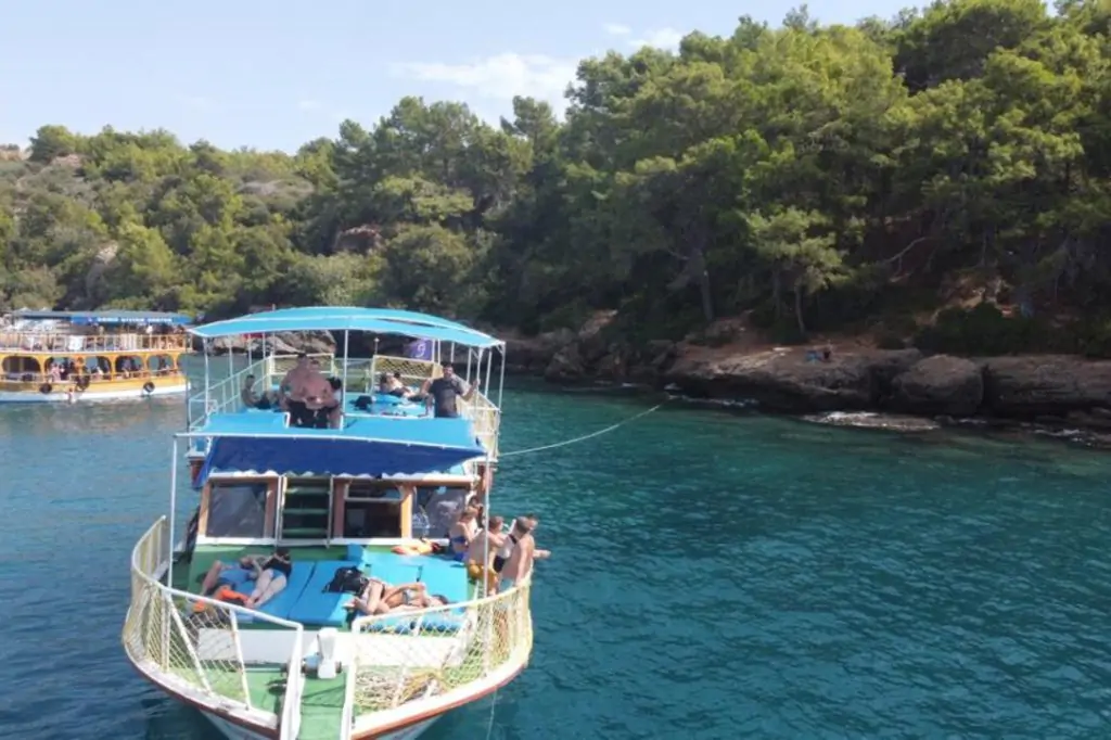 Alanya Scuba Diving Tour Alaaddin-1 Boat