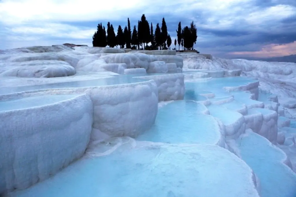 Pamukkale Tour von Antalya aus (inklusive Eintrittsgelder)