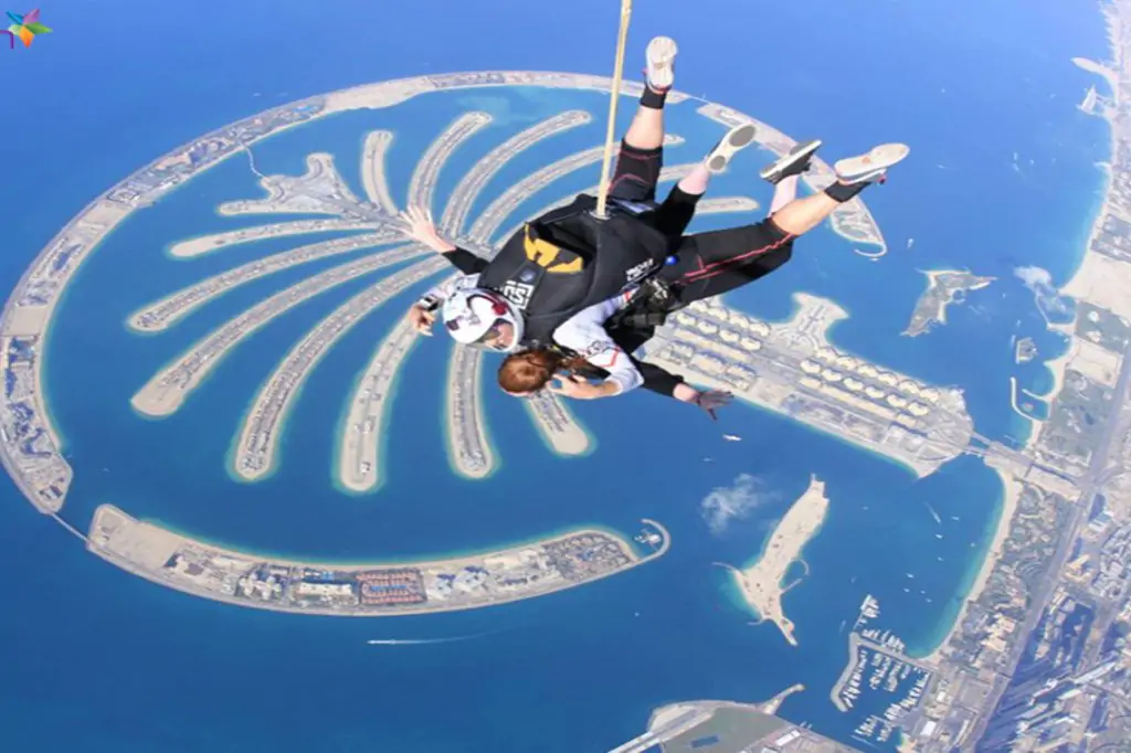 Ski Diving Experience in Dubai