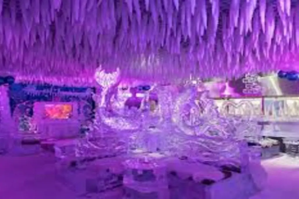 Chillout Ice Lounge