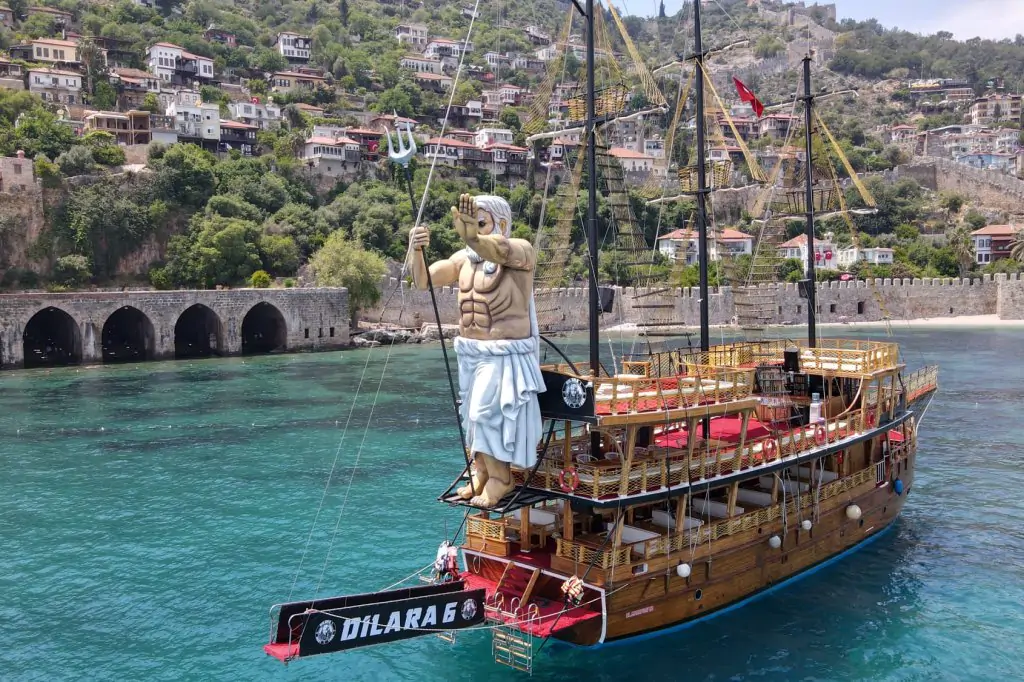 Wycieczka łodzią Alanya Pirate Dilara-6