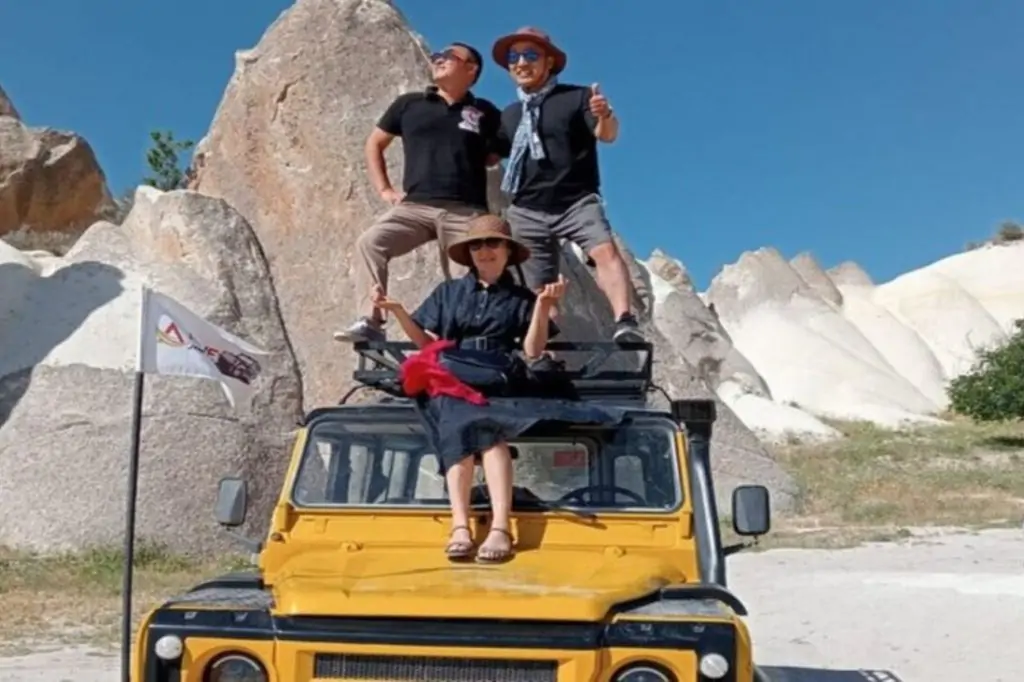 Cappadocia Safari Safari Jeep Ride cu opțiunea Ziua sau Răsărit/ Apus de soare