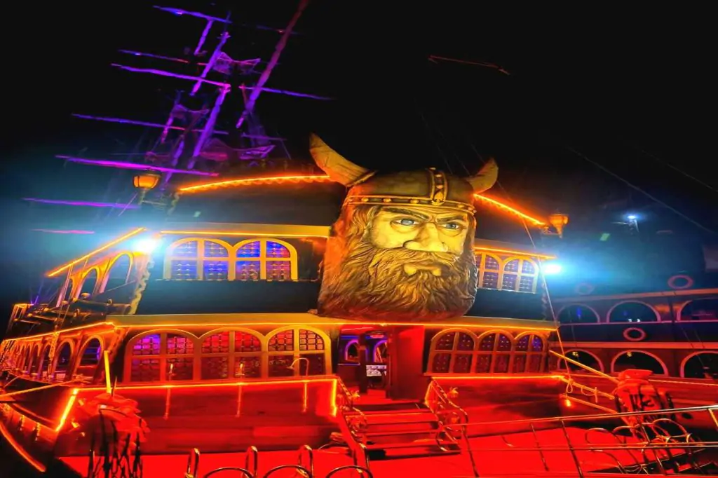 ALANYA PIRATE BOAT TOUR - Viking