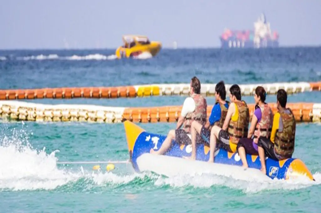 Banana Ride - Water Sport Activity