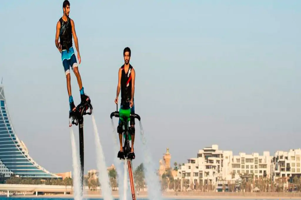 Jetpack cu apă Dubai - Sporturi acvatice