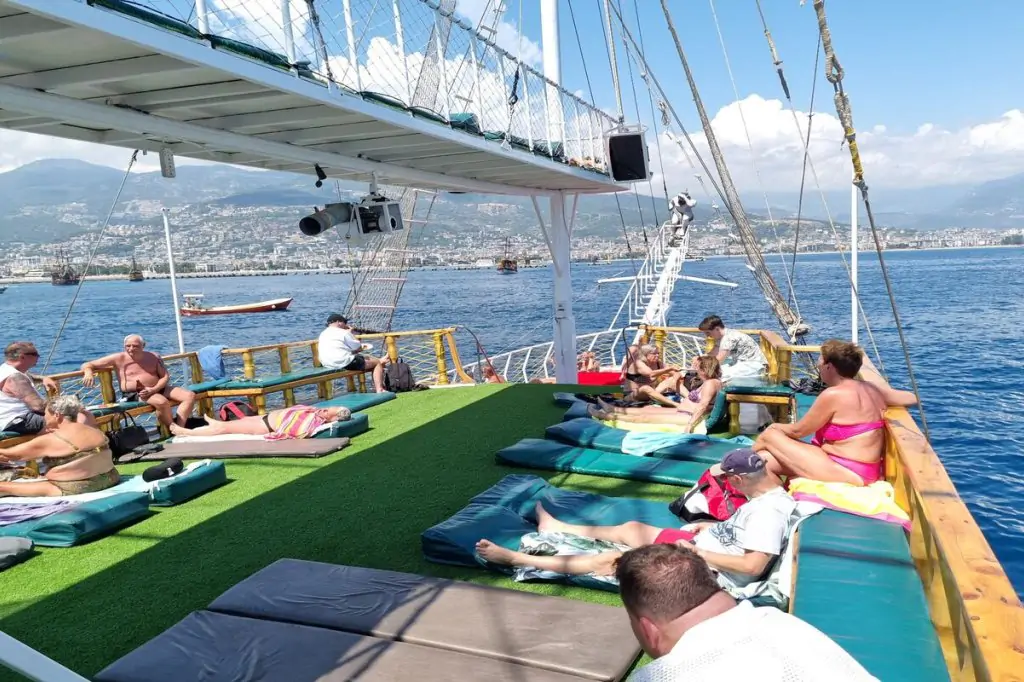 Alanya Bootstour mit Grand Troy's 07 Familienboot