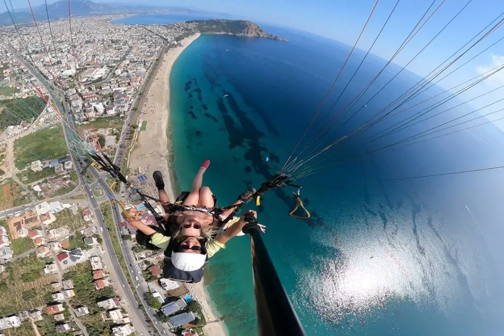 Tandem Paragliding Tour from Antalya to Alanya