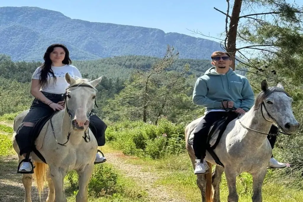 Turul Alanya Horse Safari: O aventură în natură