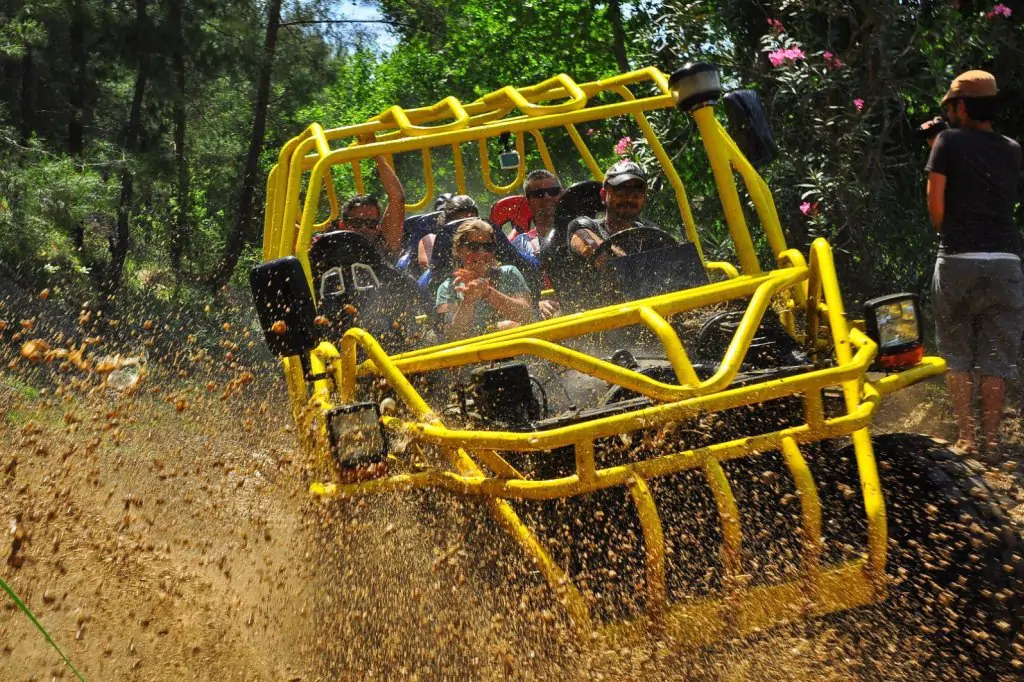 Kapadocja Zipline, ATV Monster & Wycieczka łodzią odrzutową