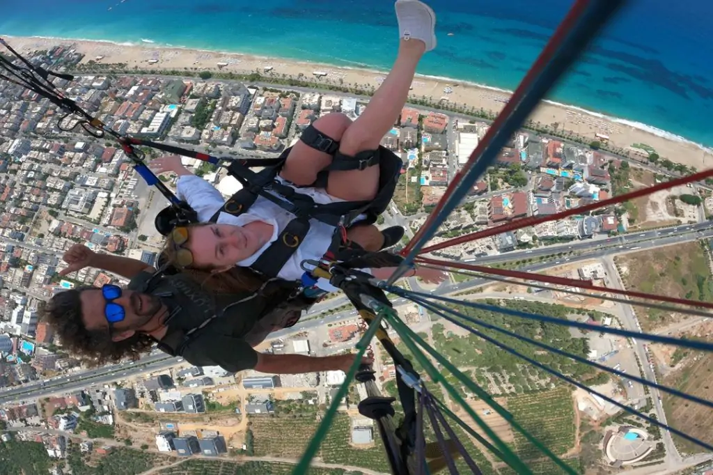 Alanya Zeus Paragliding Tour