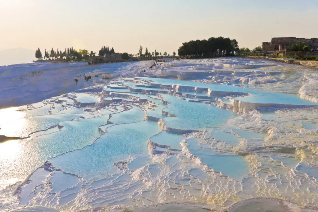 Unvergessliche Pamukkale und Salda See Tour von Antalya