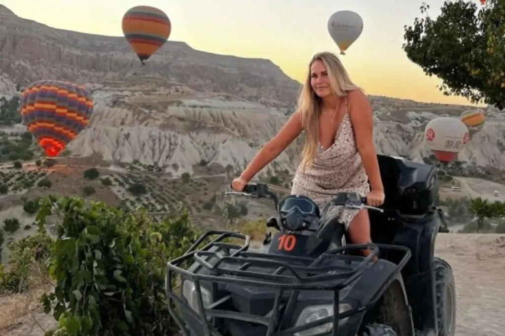 Cappadocia Plimbare cu ATV cu opțiunea răsărit/apus de soare sau zi + transfer