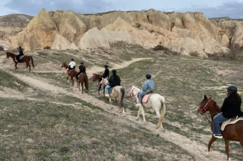 Kappadokien Reiten mit Sonnenaufgang/Sonnenuntergang oder tagsüber Option + Hoteltransfer