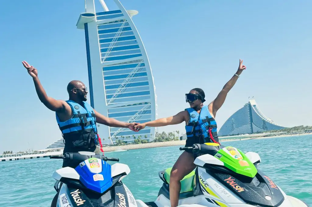 30Min Jetski Tour of Burj al Arab with photos