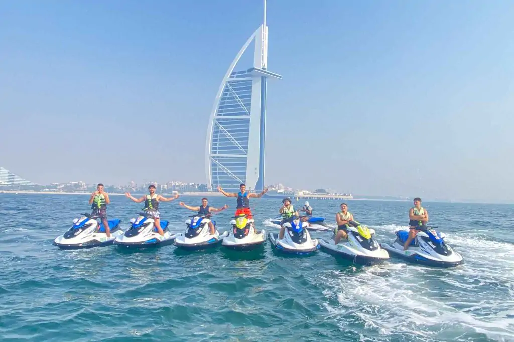 30Min Jetski Tour of Burj al Arab with photos