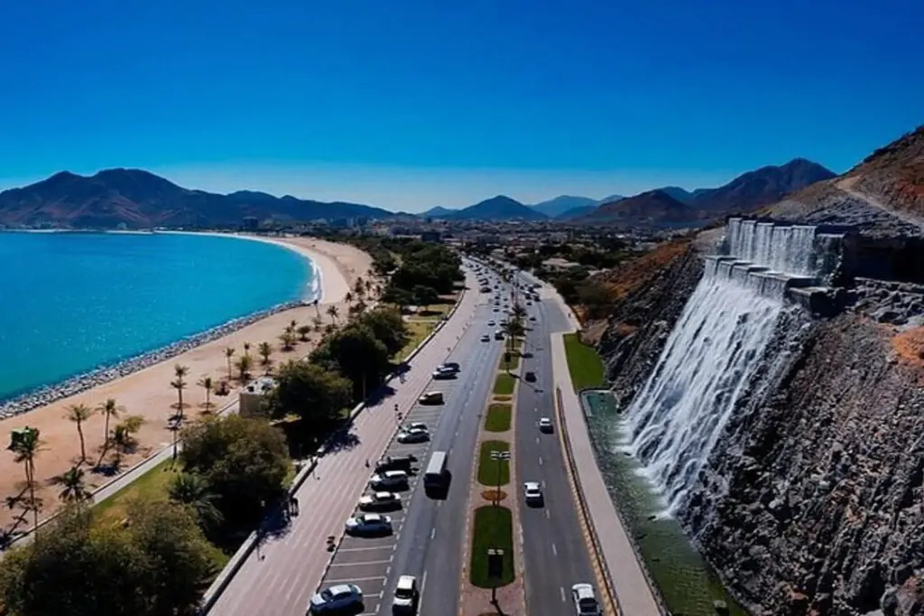 From Dubai: Private Khorfakkan City Tour