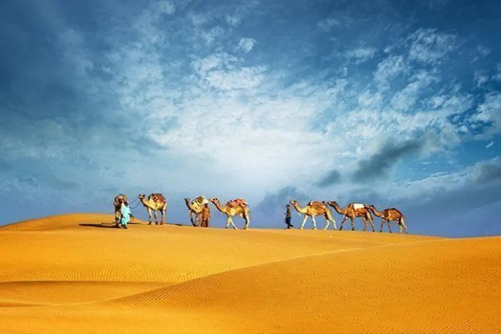 From Dubai Private Sunrise Desert Safari Tour upto-6 Guests